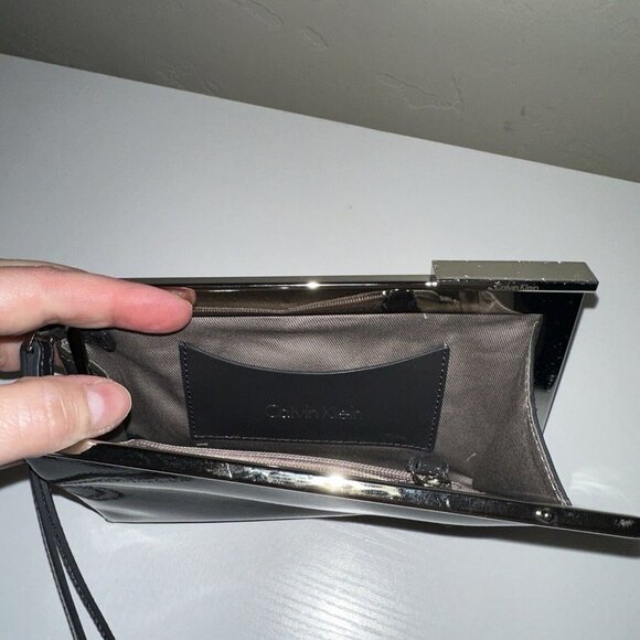 Calvin Klein Patent Gray Leather Silver Clasp Wristlet Clutch 8 X 5 - Picture 7 of 10